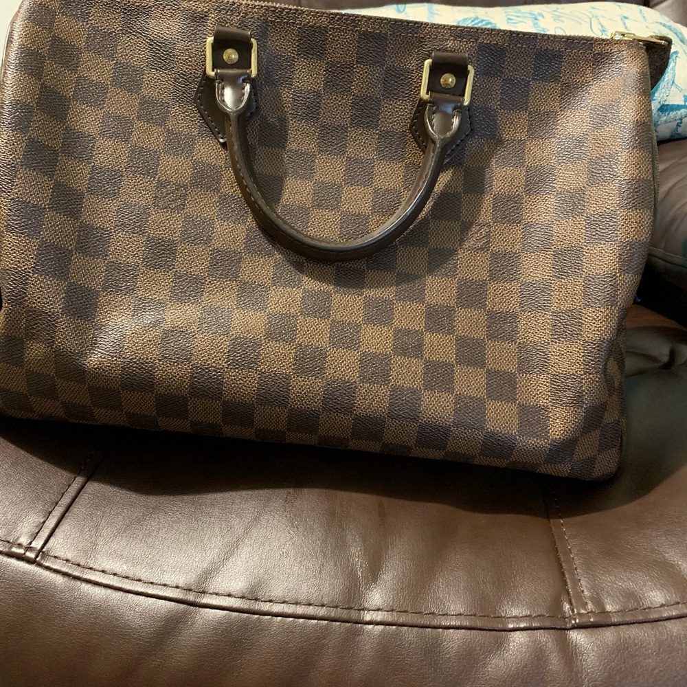 L V speedy 35